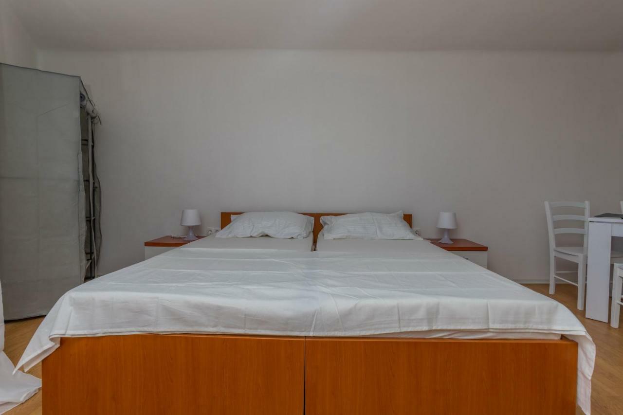 App Cor2 Apartman Selce Kültér fotó