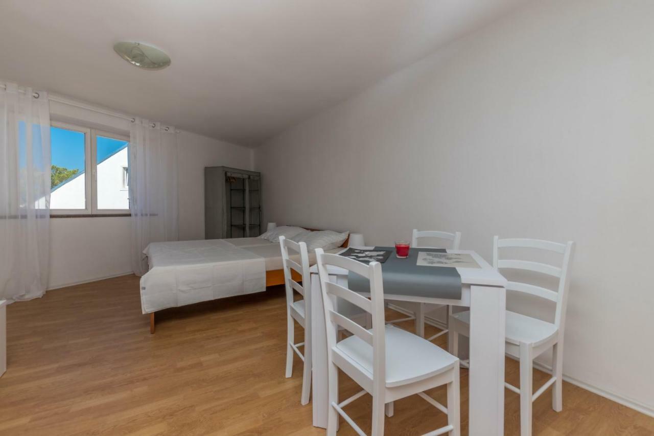 App Cor2 Apartman Selce Kültér fotó